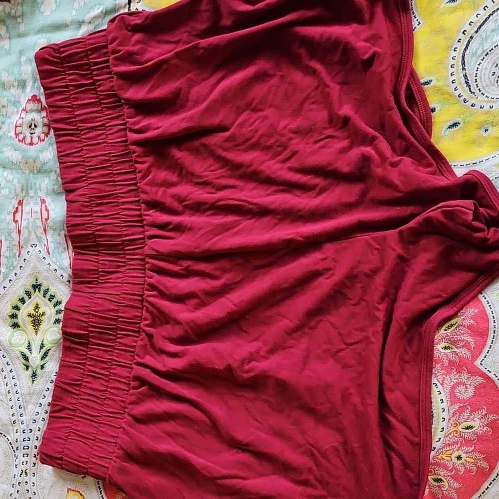 Fabletics Lounge Shorts - Picture 4 of 4